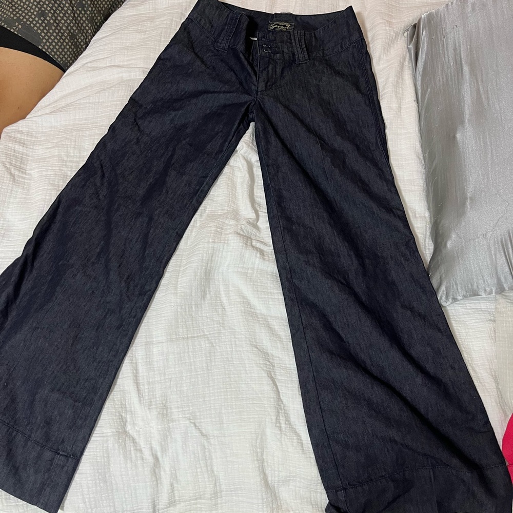 7 for all Mankind low rise goingout blue pant.  Size 27